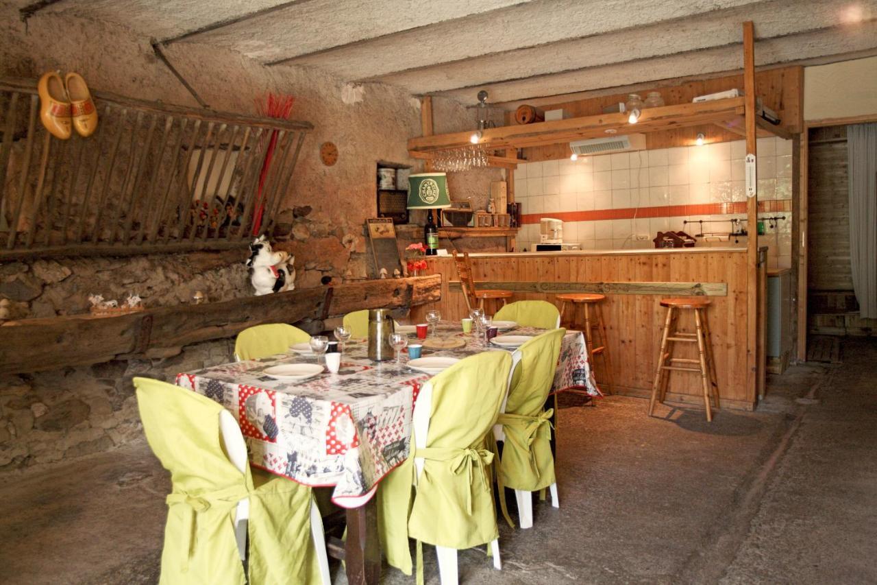 Вилла Les Vieilles Etables La Sure en Chartreuse Экстерьер фото